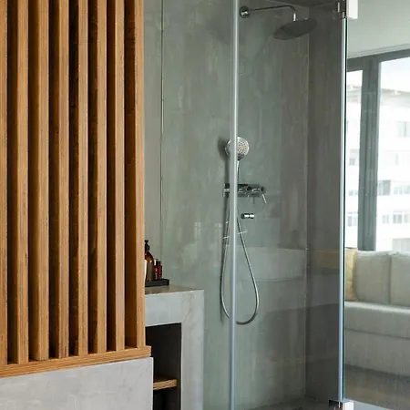 Апартаменты Luxury 2br Penthouse With Balcony In Лиссабон