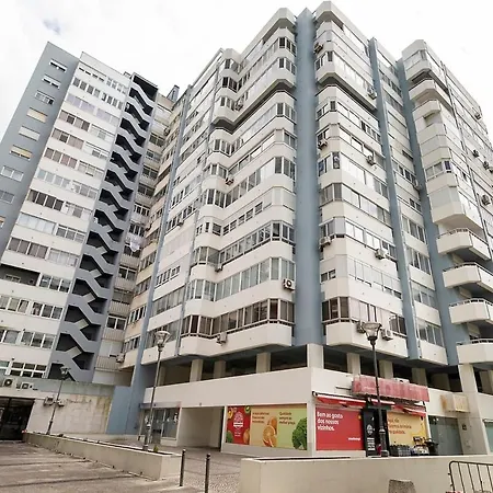 Апартаменты Luxury 2br Penthouse With Balcony In *