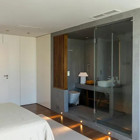 Luxury 2br Penthouse With Balcony In Лиссабон