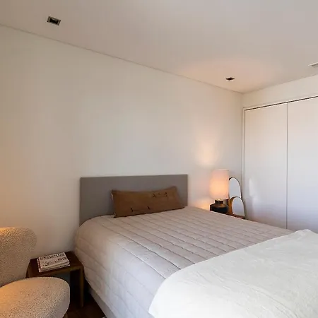 Luxury 2br Penthouse With Balcony In *